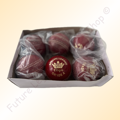 Mids Junior cricket ball A Grade 4.75 oz (135g)